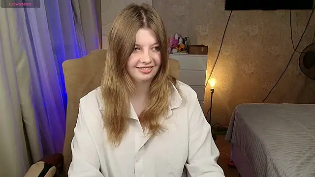 Vivian cutie online show from 12-05-25, 02:36