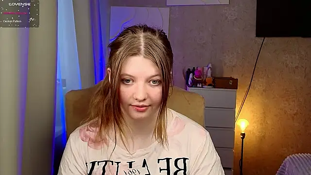 Vivian cutie online show from 03-26-26, 03:28