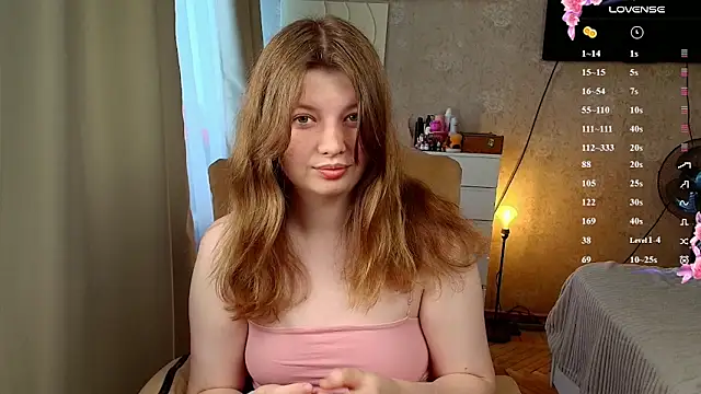Vivian cutie online show from 05-24-26, 10:42