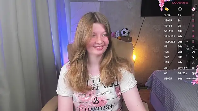 Vivian cutie online show from 07-28-26, 06:20
