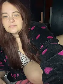 Snapshot of CamilaLovexoxo chatting on 06-19-26, 01:59 CamilaLovexoxo online show from 06-19-26, 01:59