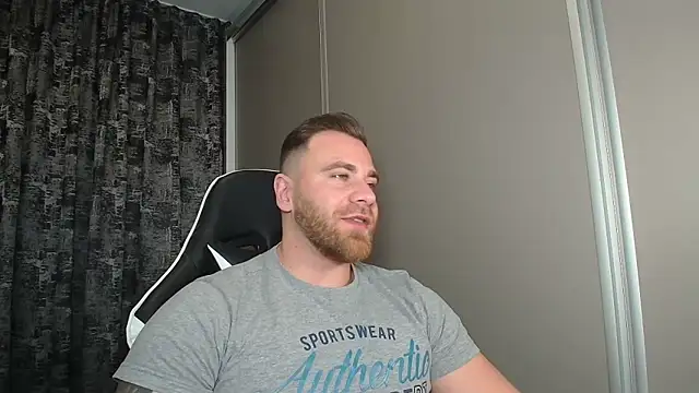 Thori92 online show from 11-04-25, 06:18