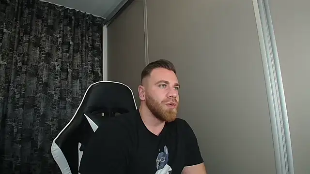 Thori92 online show from 11-19-25, 08:09