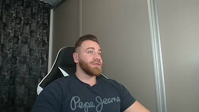 Thori92 online show from 12-05-25, 05:42