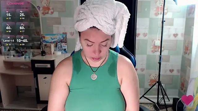 Korolek12 online show from 12-02-25, 04:51