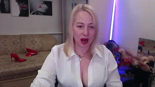 MistressMilfa online show from 02-27-26, 06:08