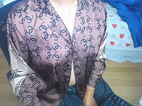 Makemypussysquirt-tsunami online show from 11-06-25, 07:31