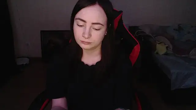 Laralianna online show from 02-05-26, 05:50