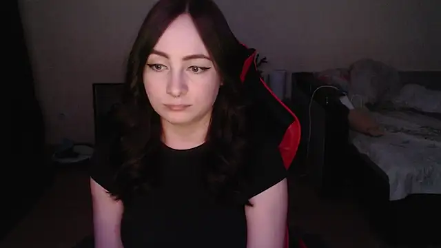 Laralianna online show from 03-27-26, 07:02