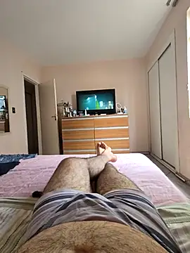 MysterBearMG online show from 11-15-25, 04:25