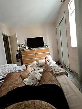 MysterBearMG online show from 04-12-26, 01:49