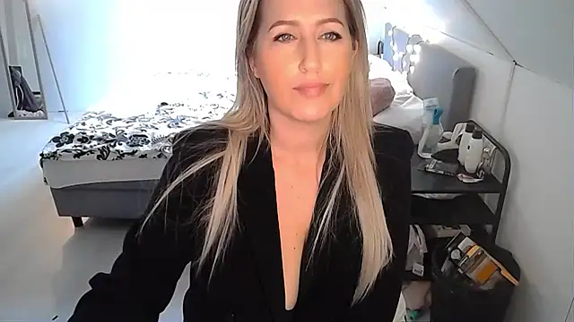 TessToy online show from 01-28-25, 05:24