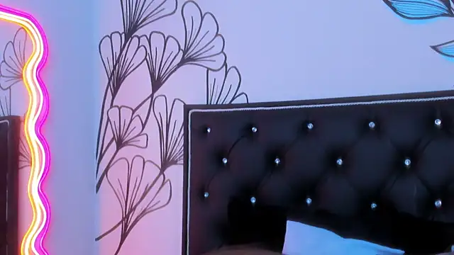 Sweet Ariadna  online show from 03-29-26, 12:05