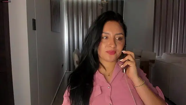 Snapshot of AnushaKumari chatting on 04-15-26, 06:04 AnushaKumari online show from 04-15-26, 06:04