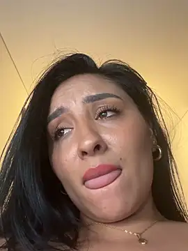 Snapshot of AnushaKumari chatting on 04-15-26, 07:58 AnushaKumari online show from 04-15-26, 07:58