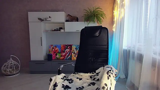 Cuddle Cat online show from 02-10-25, 05:58