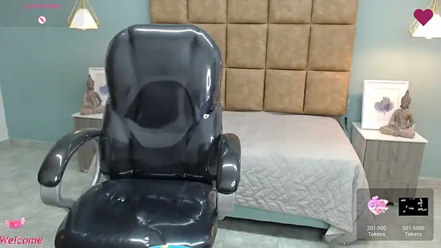 Barbiegomez online show from 12-14-24, 04:12