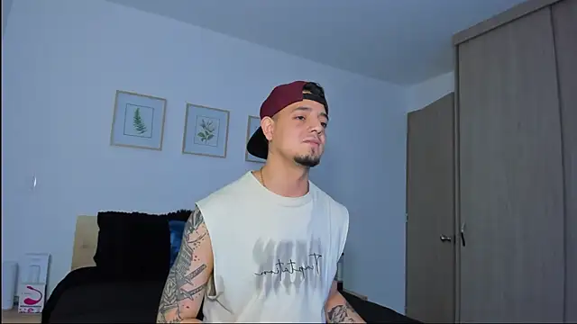 alejandro calderon1 online show from 12-17-25, 03:56