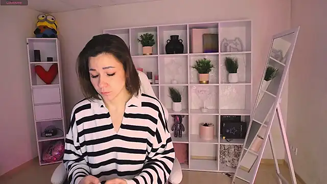 Edenne online show from 01-18-25, 07:59