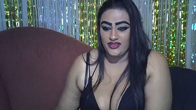 Snapshot of EROTICNAWTY2 chatting on 06-19-26, 02:38 EROTICNAWTY2 online show from 06-19-26, 02:38