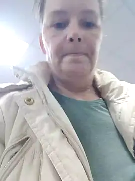 saharaheiss online show from 12-20-24, 01:54