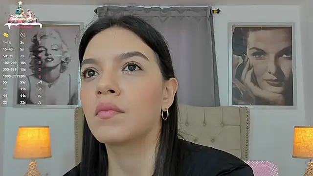 Snapshot of Beautyari_ chatting on 12-31-24, 12:04 Beautyari online show from 12-31-24, 12:04