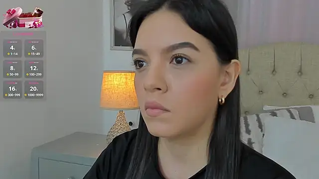 Snapshot of Beautyari_ chatting on 02-11-25, 12:27 Beautyari online show from 02-11-25, 12:27