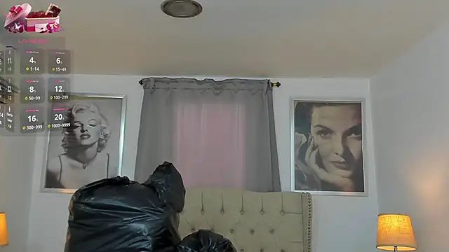 Snapshot of Beautyari_ chatting on 02-17-25, 12:27 Beautyari online show from 02-17-25, 12:27