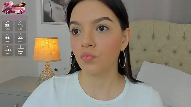 Snapshot of Beautyari_ chatting on 02-19-25, 12:22 Beautyari online show from 02-19-25, 12:22