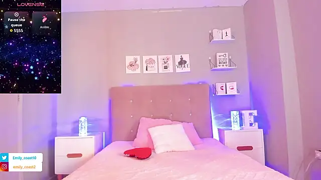 EmilyCoast-1 online show from 03-04-26, 07:31