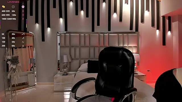 JennaOlsonX online show from 05-04-26, 08:43