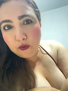 Allyson Devil online show from 05-17-26, 01:07