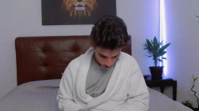 Snapshot of DanielCrush1 chatting on 01-30-25, 09:15 DanielCrush1 online show from 01-30-25, 09:15