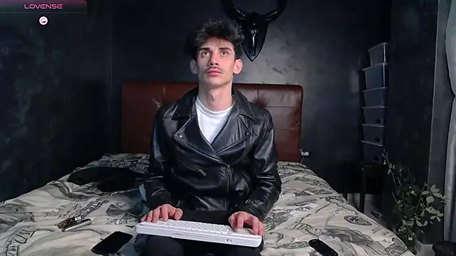 DanielCrush1 online show from 02-21-26, 06:58