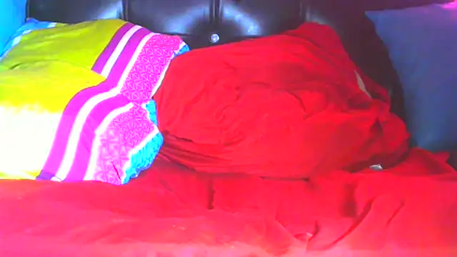 Queenofthenightx online show from 03-08-26, 04:38