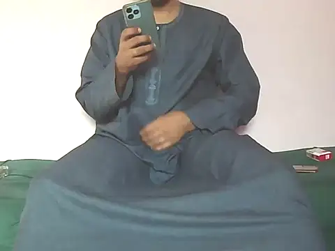 Snapshot of foxsanSs chatting on 09-27-25, 05:34 foxsanSs online show from 09-27-25, 05:34