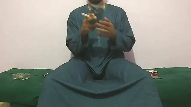 Snapshot of foxsanSs chatting on 10-02-25, 07:43 foxsanSs online show from 10-02-25, 07:43