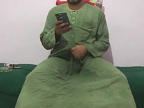 Snapshot of foxsanSs chatting on 01-07-26, 02:14 foxsanSs online show from 01-07-26, 02:14