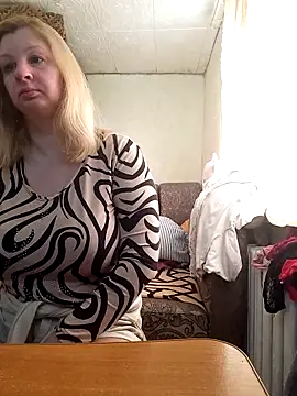 BustyBlond online show from 03-22-26, 05:33