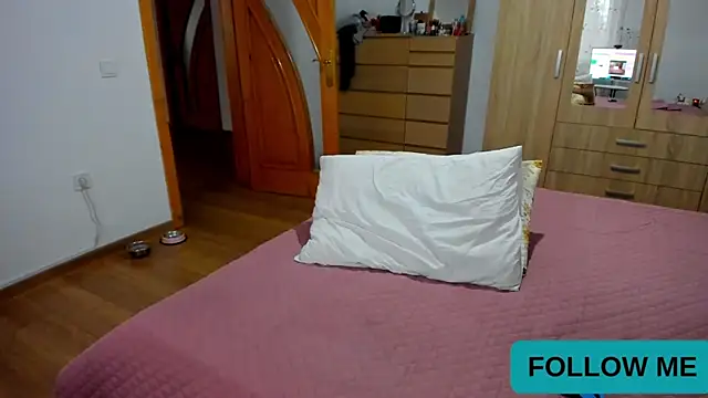 wildalissa online show from 05-12-26, 07:55