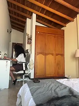 GabriSaenz online show from 01-09-26, 02:42