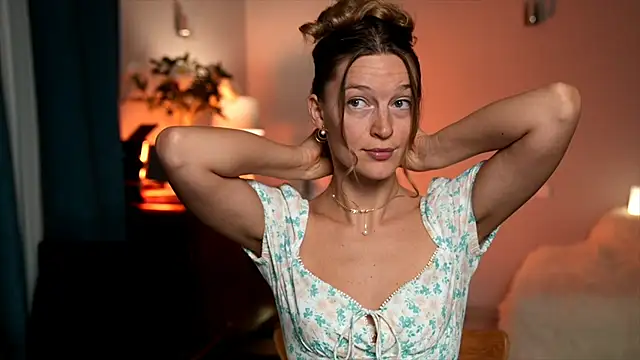 Snapshot of Special___ chatting on 03-12-25, 04:24 Special online show from 03-12-25, 04:24