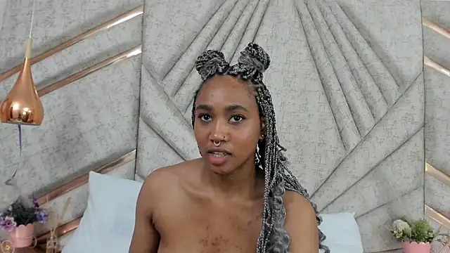 AgataRinaldi online show from 02-24-25, 08:25