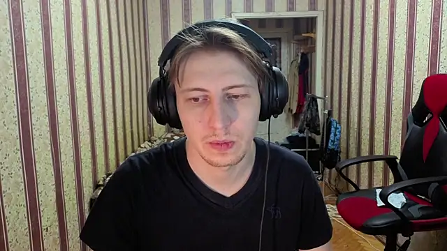 darienlarge online show from 12-20-25, 05:14