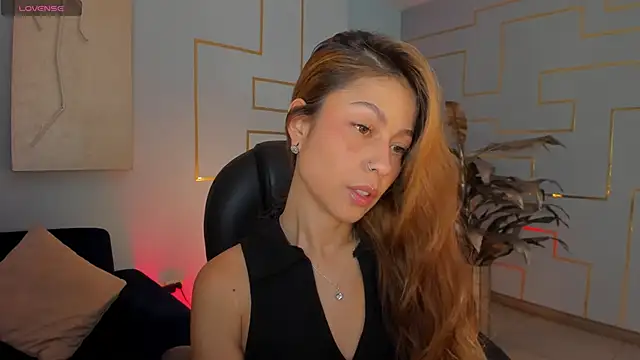 ErikaBenz  online show from 02-01-25, 12:16