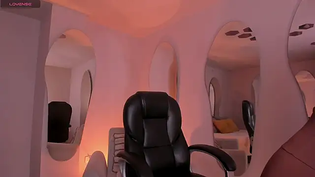 ErikaBenz  online show from 01-11-26, 12:10