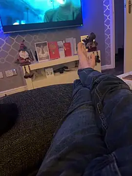 Snapshot of Furdale chatting on 12-27-24, 12:18 Furdale online show from 12-27-24, 12:18