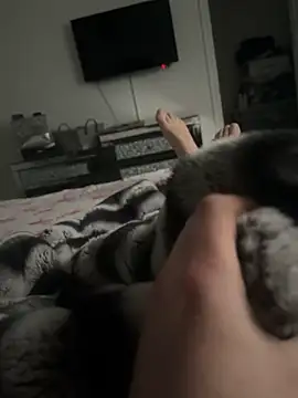 Snapshot of Furdale chatting on 02-03-25, 03:06 Furdale online show from 02-03-25, 03:06