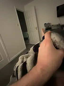 Snapshot of Furdale chatting on 02-05-25, 07:20 Furdale online show from 02-05-25, 07:20