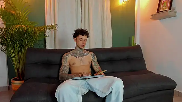 Aron ford online show from 10-31-25, 03:51